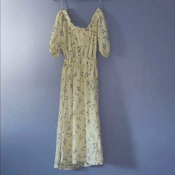 H&M Dresses 25hm Yellow Cream Smocked Offshoulder Midi Dress